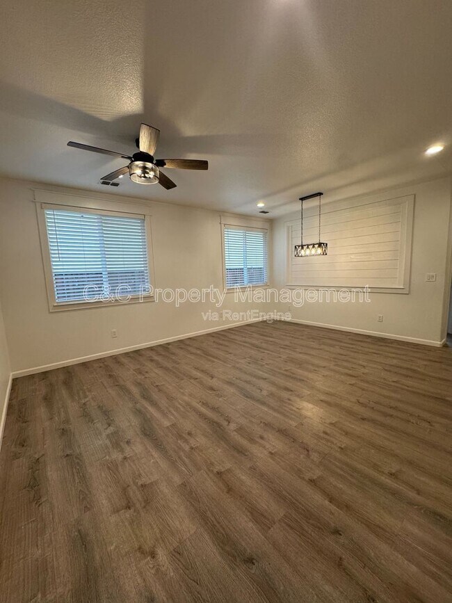 Building Photo - 5470 Gold Creek Cir