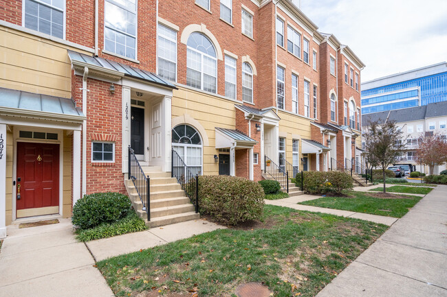12079 Trumbull Way, Reston VA 20190 - 12079 Trumbull Way