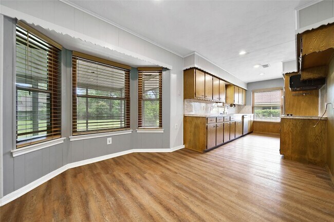 Building Photo - 1626 Hamblen Rd