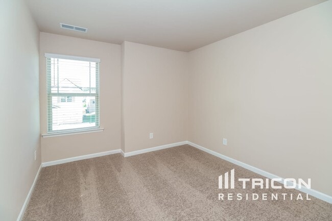 Building Photo - 193 Southwind Cir