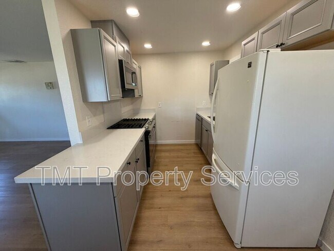 Building Photo - 6519 Prentiss Dr