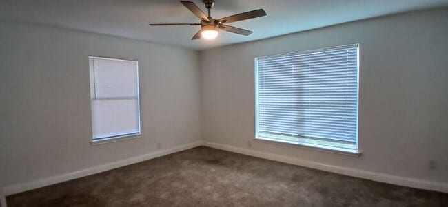 Building Photo - Updated Fort Worth Gem — Over 2,000 Sq Ft, Fireplace & Two Living Spaces