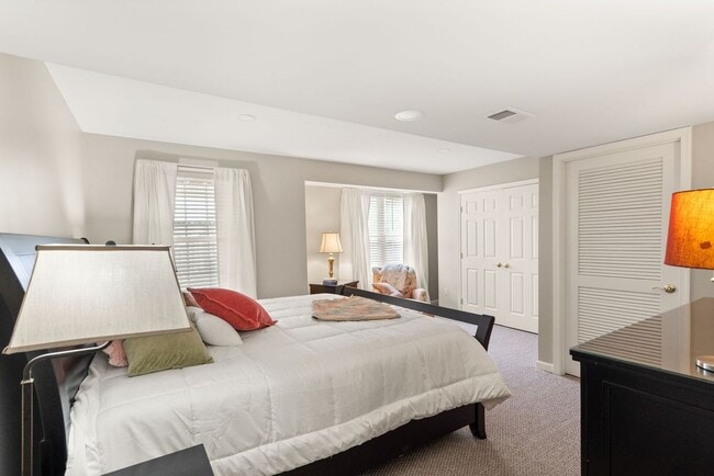 Building Photo - 13508 Tallyrand Way