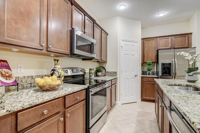 Primary Photo - 10366 Wellington Parc Dr