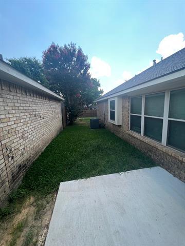 Building Photo - 1718 Doubletree Dr