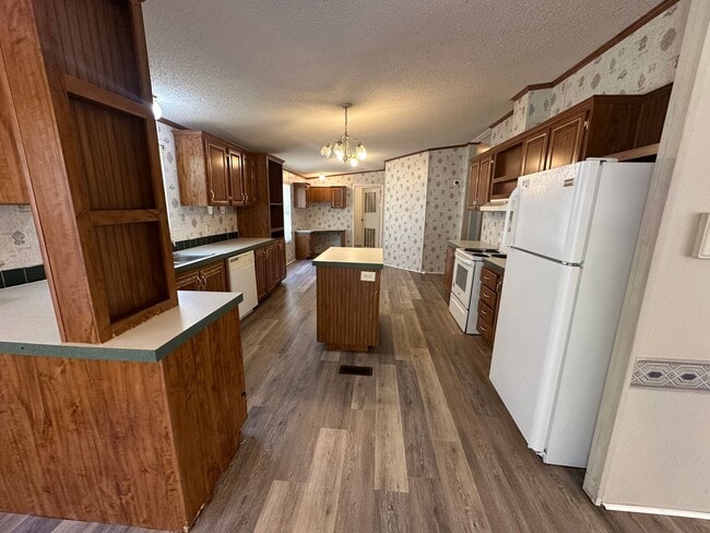 Building Photo - 16521 Timberwood