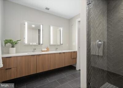 Building Photo - 40 N Street NE Unit (2 BEDROOM)