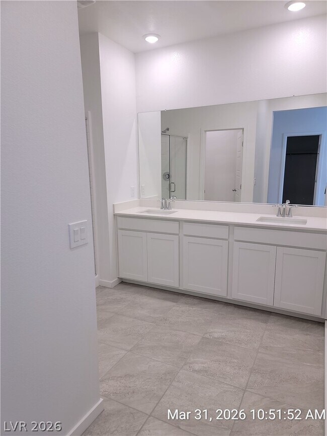 Building Photo - 1524 Maya Xing Ave