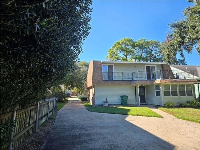 Building Photo - 641 Jefferson Heights Ave