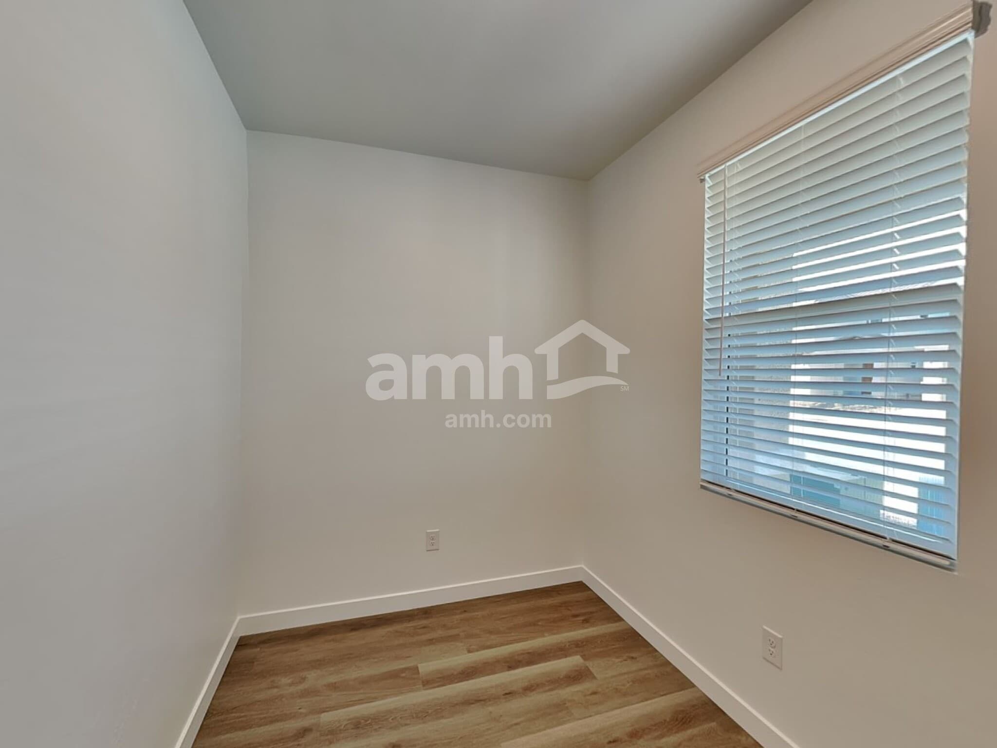 Building Photo - 6482 E Paseo Alga