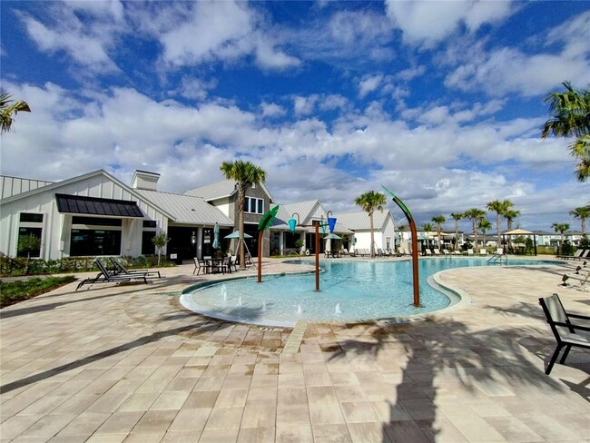 Building Photo - 33325 Binding Ties Ln