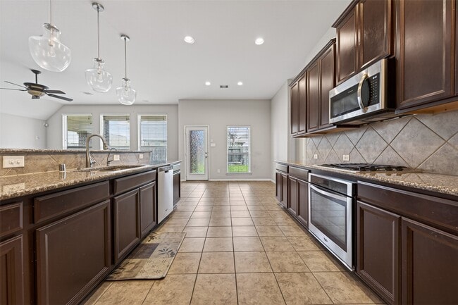 Building Photo - 18206 Florence Run Ln