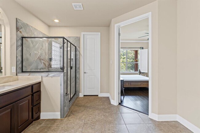 Building Photo - 3211 Herradura Dr