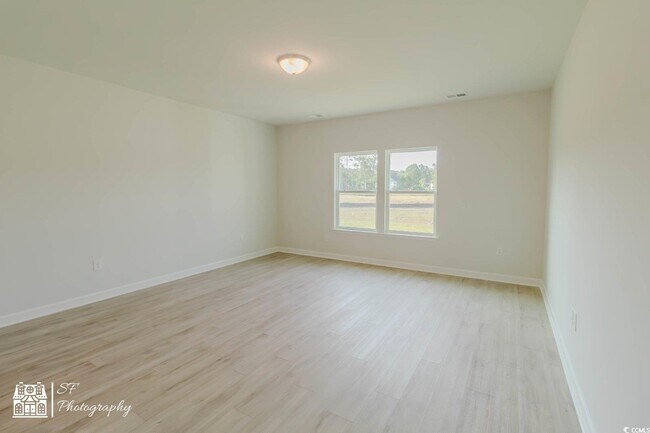 Building Photo - 1863 Villena Dr