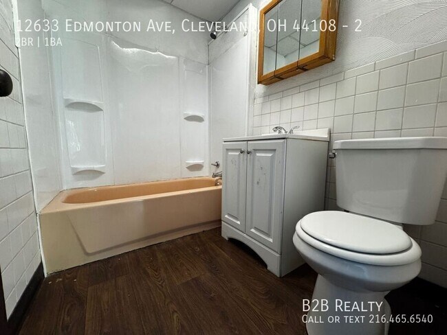 Building Photo - 12633 Edmonton Ave