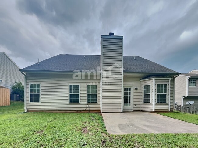 Building Photo - 182 Bonnie Woods Dr