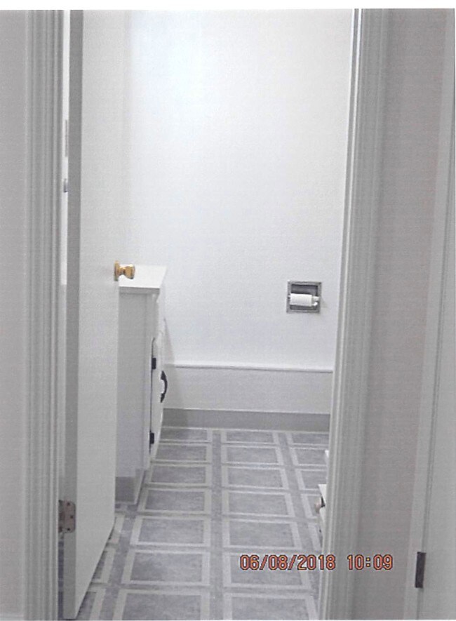 Wehrman Apartments 708 Pines Rd Oregon IL 61061 Apartment Finder