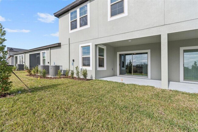 Building Photo - 31942 Folk Top St