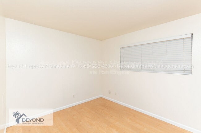 Building Photo - 4885 Cole St