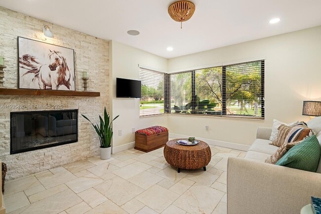 Building Photo - 9890 SW 138th St