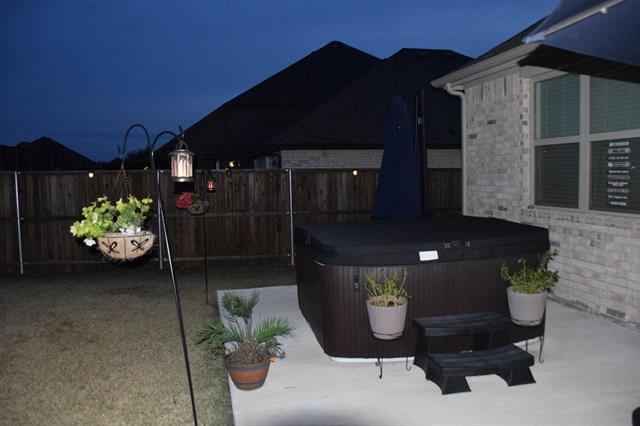 Building Photo - 414 Parkford Dr