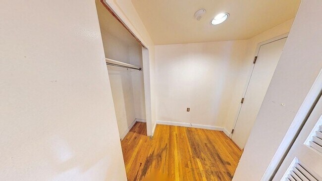 Building Photo - 14 John Eliot Sq