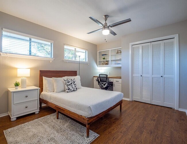 Building Photo - 11618 Sherwood Forest