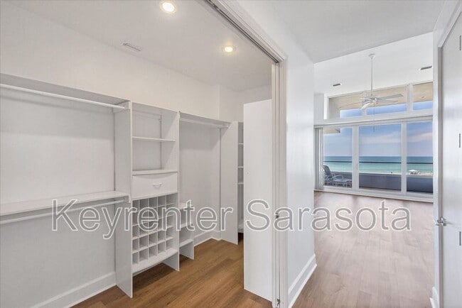 Building Photo - 5801 Gulf of Mexico Dr