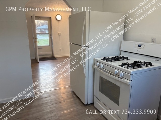 Building Photo - 6104 Yale St