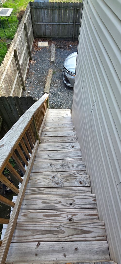 Building Photo - 713 Camden Ave