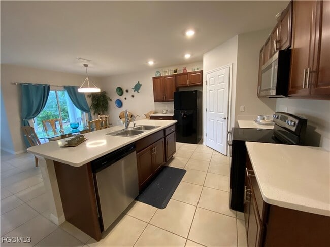 Building Photo - 2507 NW 20th Terrace