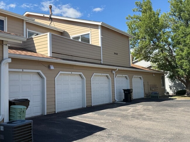 Building Photo - 8460 Everett Way