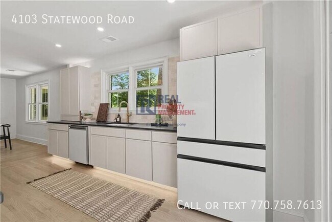 Building Photo - 4103 Statewood Rd NE