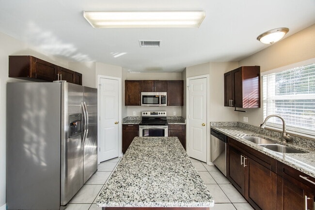 Building Photo - 1336 Dragon Head Dr