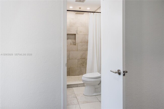 Building Photo - 15216 SW 81st Ln