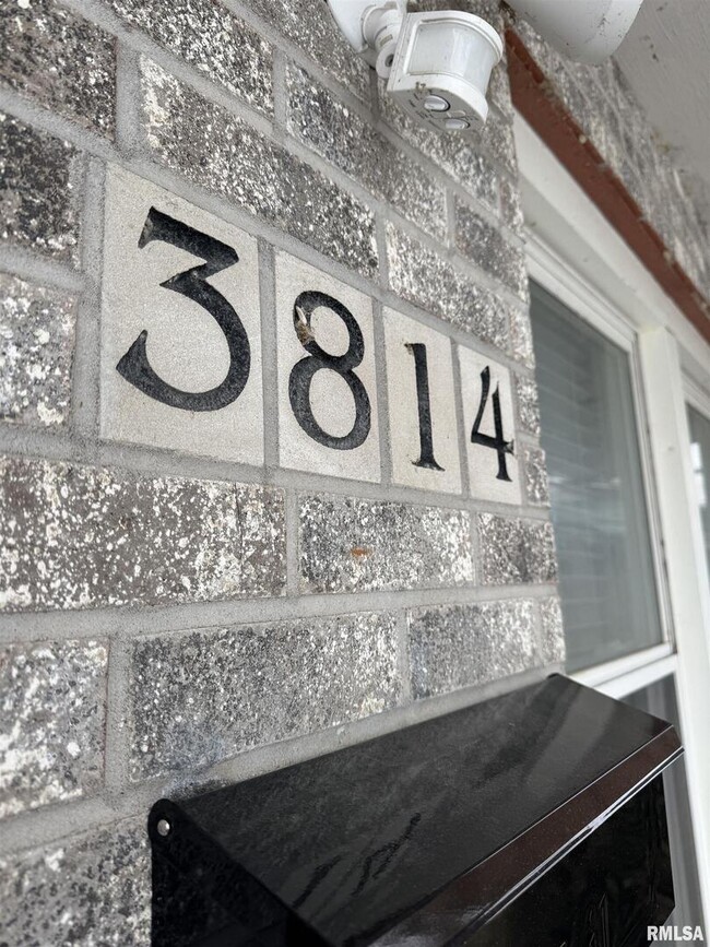 Building Photo - 3814 Mississippi Ave