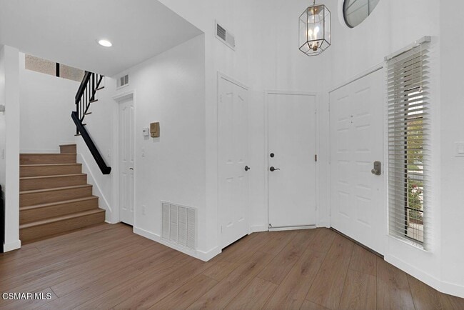 Building Photo - 4139 Lost Springs Dr