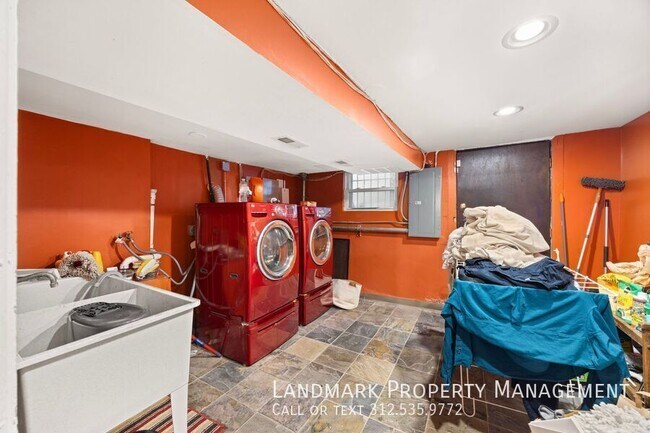Building Photo - 4758 S Champlain Ave