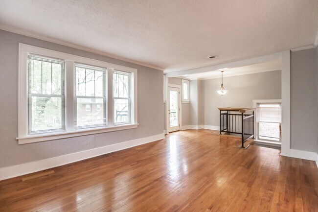 Building Photo - 846 Pennsylvania Ave