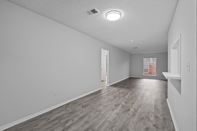 Building Photo - 3630 Ranch Rd