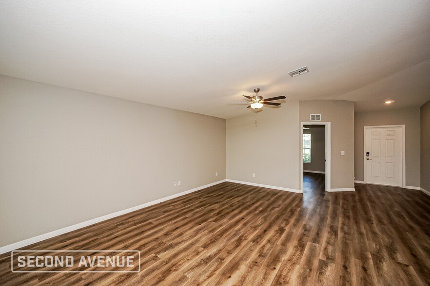 Building Photo - 3368 Ponce De Leon Blvd