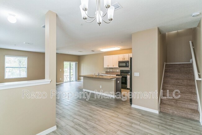 Building Photo - 3778 Seneca Club Loop