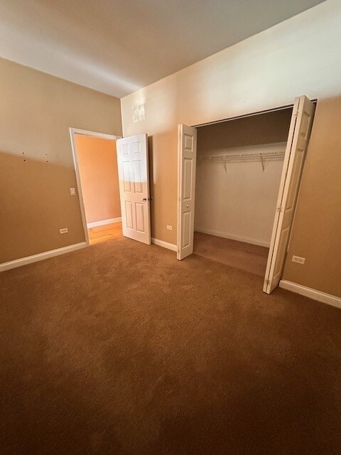 Building Photo - 8 W Monroe St