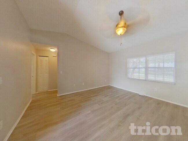 Building Photo - 14004 Basin St