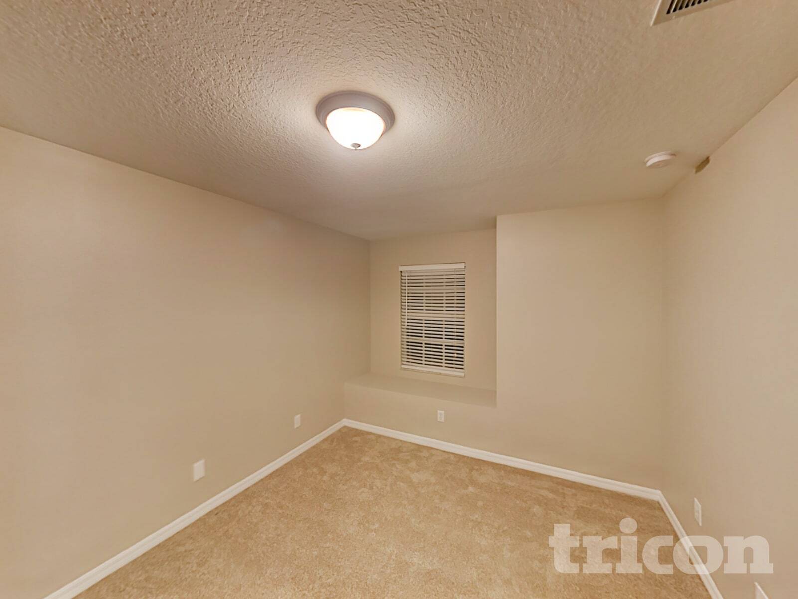 Building Photo - 2841 Butterfly Landing Dr