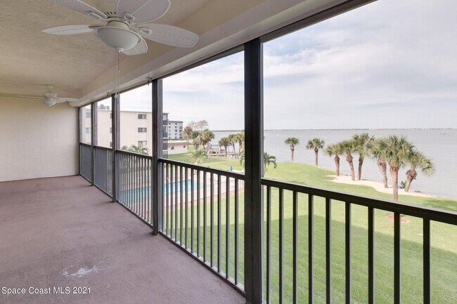 Building Photo - 3873 S Banana River Blvd