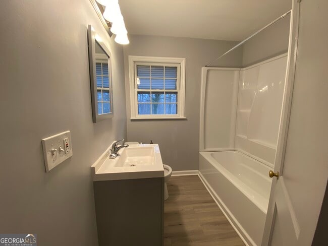 Building Photo - 4035 S Bogan Rd