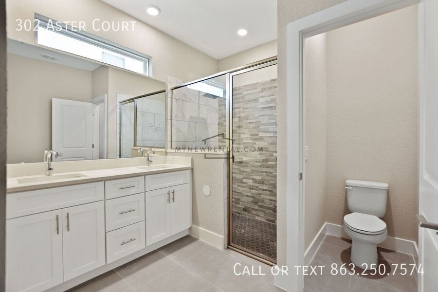 Building Photo - 302 W Aster Ct
