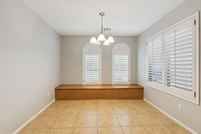 Building Photo - 3 Bed, 2 Bath Home in Power Ranch Subdivision, Gilbert, AZ