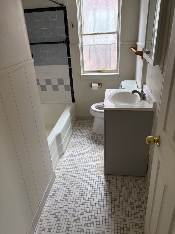 Building Photo - 19444 Lennane St